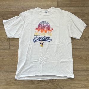 Vintage Walt Disney World Epcot Center Graphic Tee